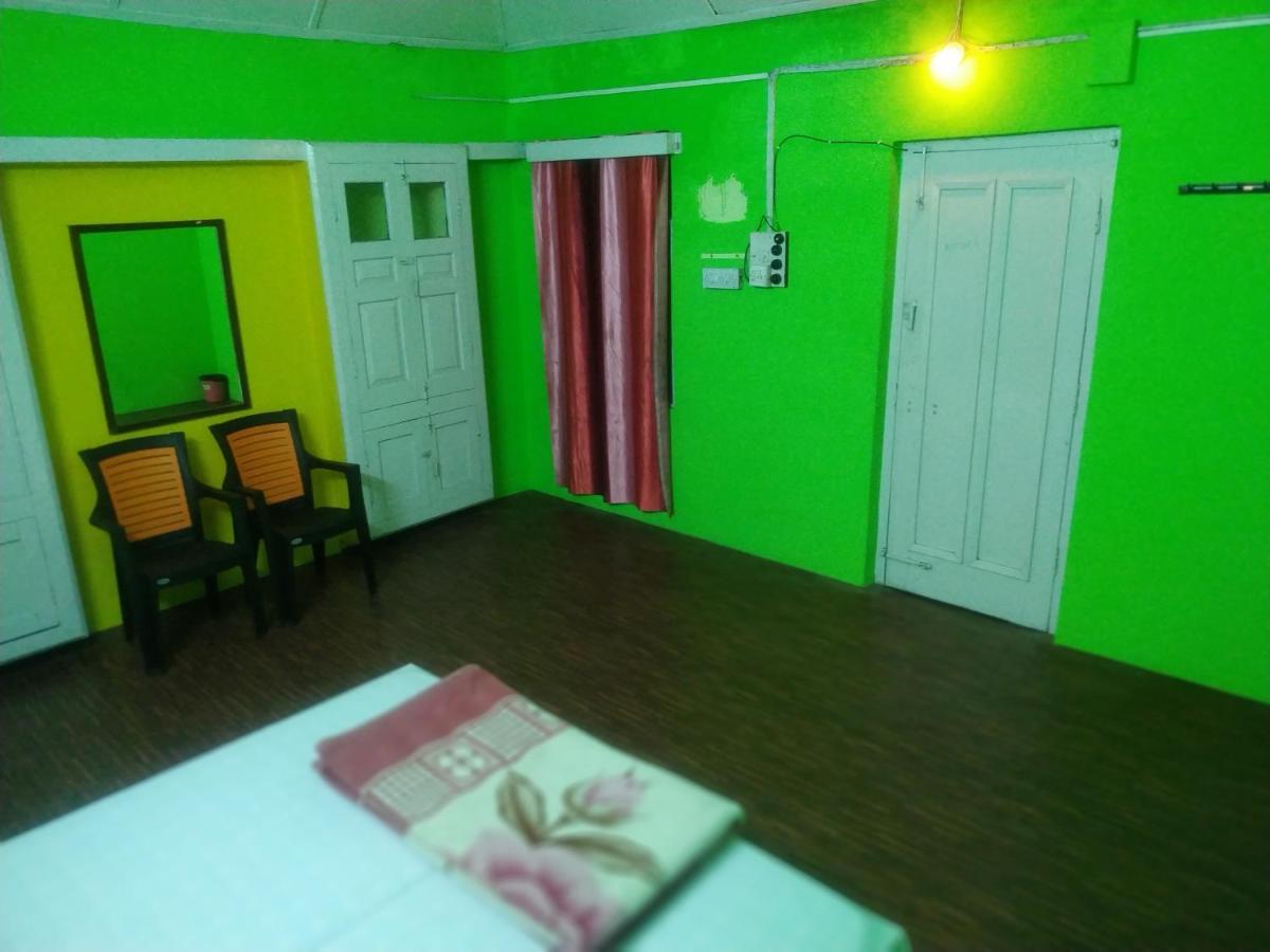 دارامشالا Sunrise Tourist Home المظهر الخارجي الصورة