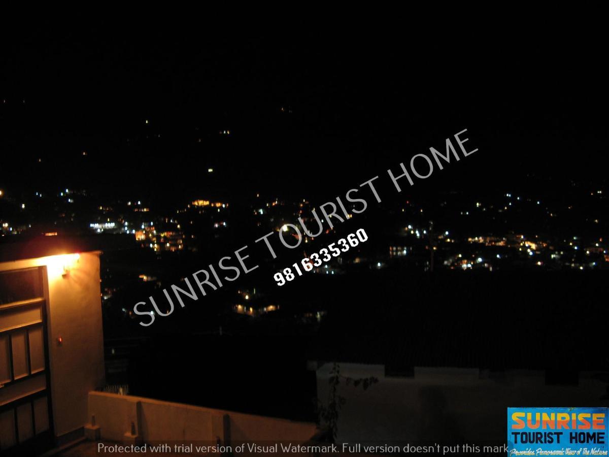 دارامشالا Sunrise Tourist Home المظهر الخارجي الصورة